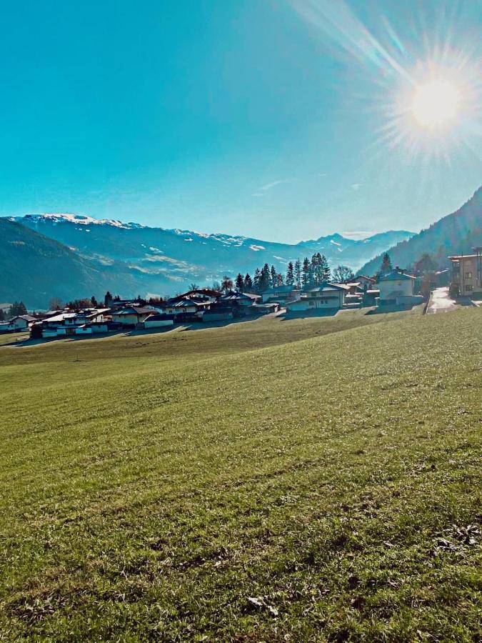 Theview Kreuzjoch Apartment Fuegen Luaran gambar